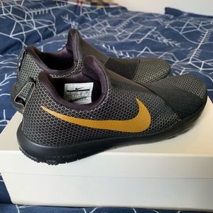 Nike Free Connect - Size 7